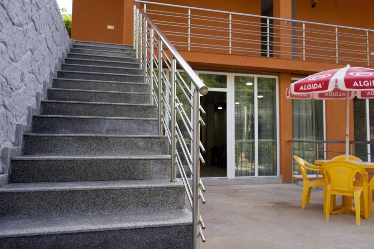 Nira Hotel Gonio Dış mekan fotoğraf